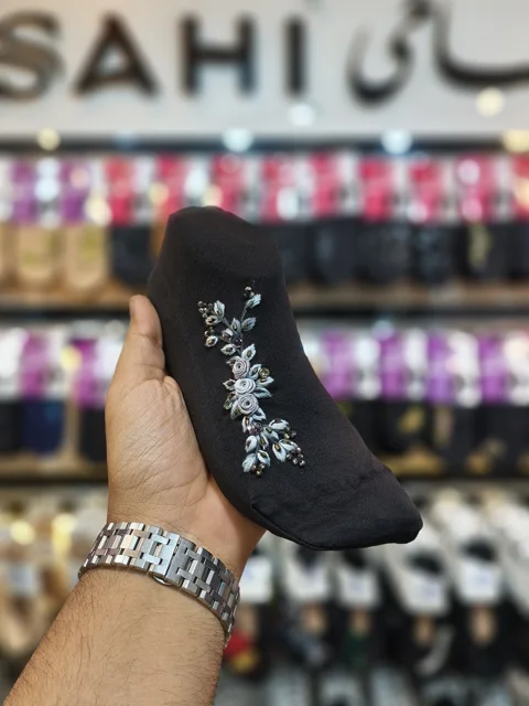 جوراب دو ربع کرم مجلسی طرح صاحی دخت نقره ای _ DEN 70 (کد : 1012)